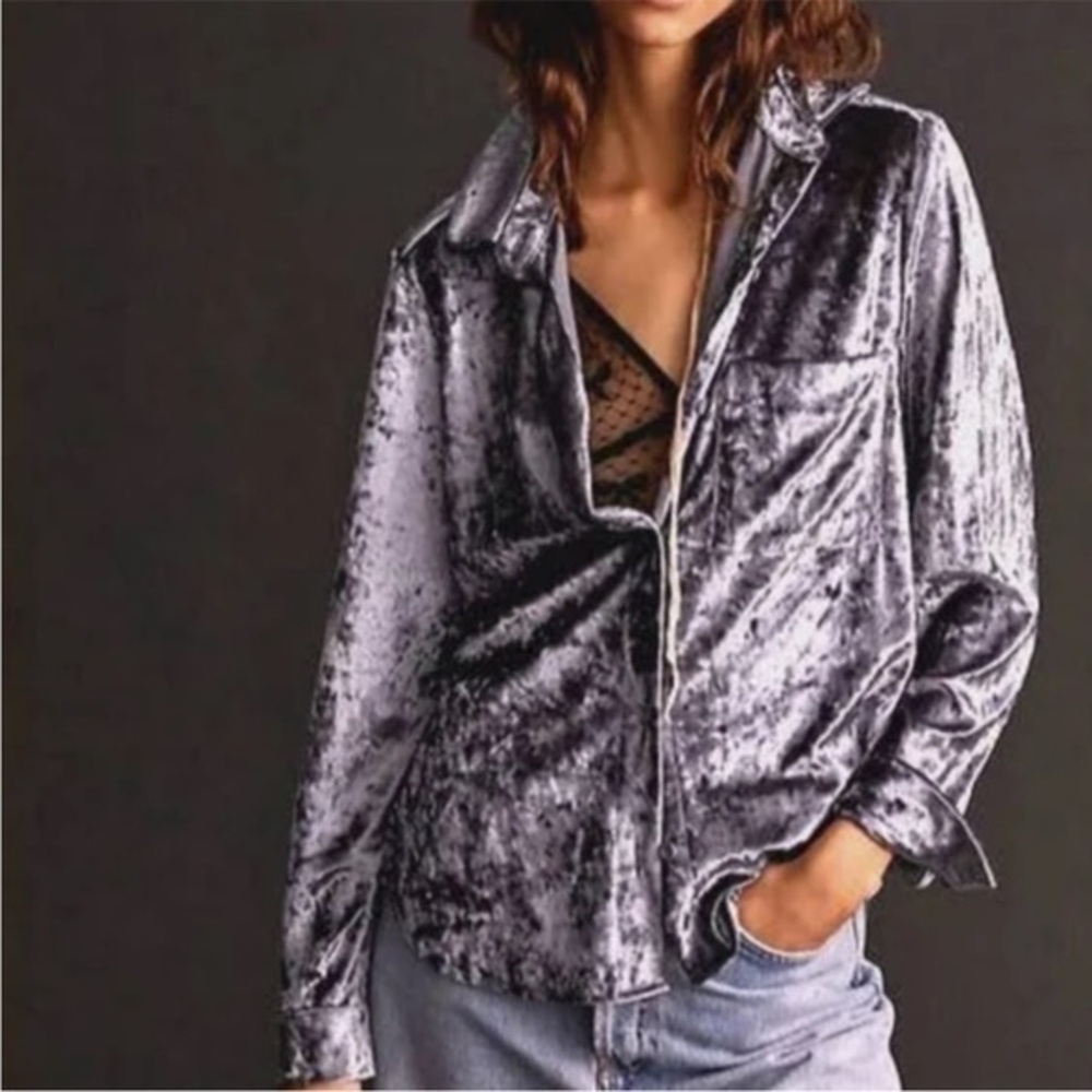 Anthropologie Amadi Gray Silver Crushed Velvet Button Down Top Size XS